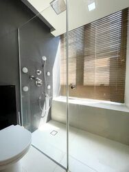 Versilia On Haig (D15), Condominium #538837171